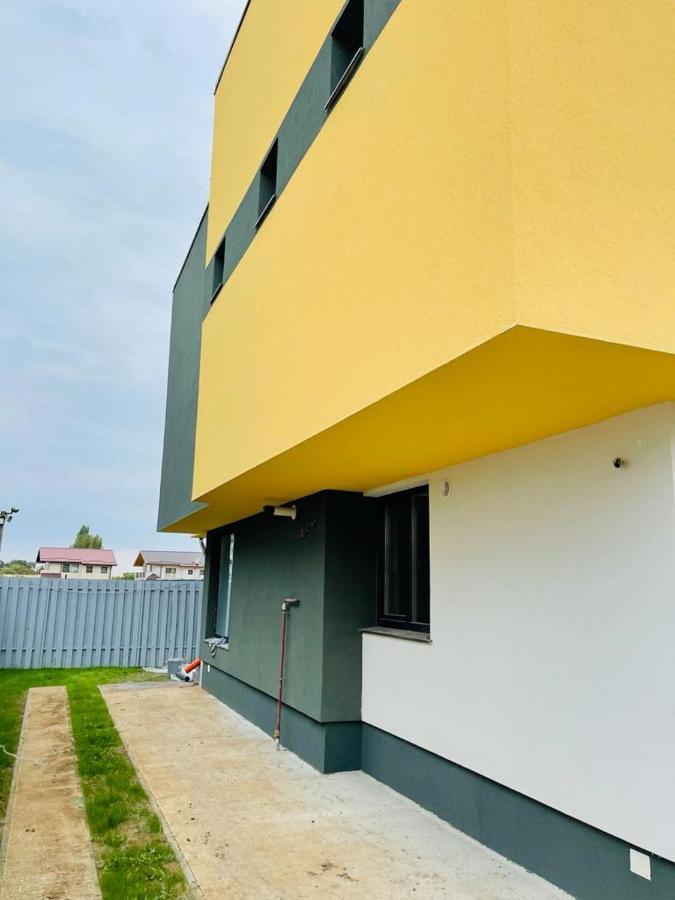 Galaxy Residence Villa Otopeni Eksteriør bilde