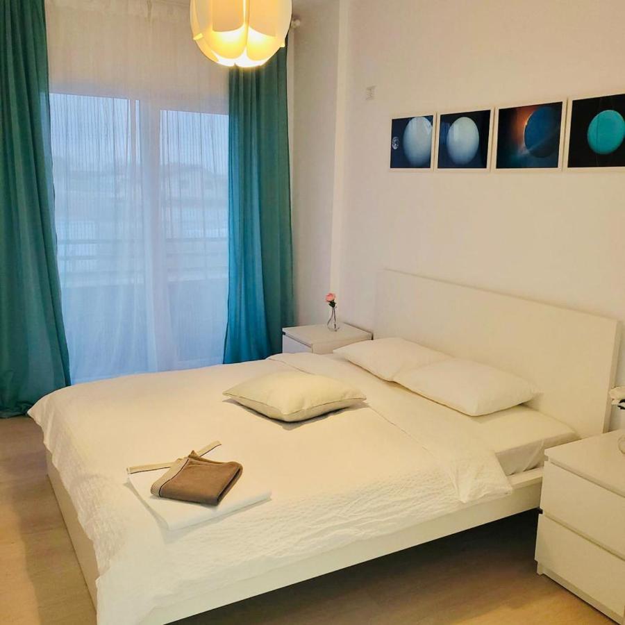 Galaxy Residence Villa Otopeni Eksteriør bilde
