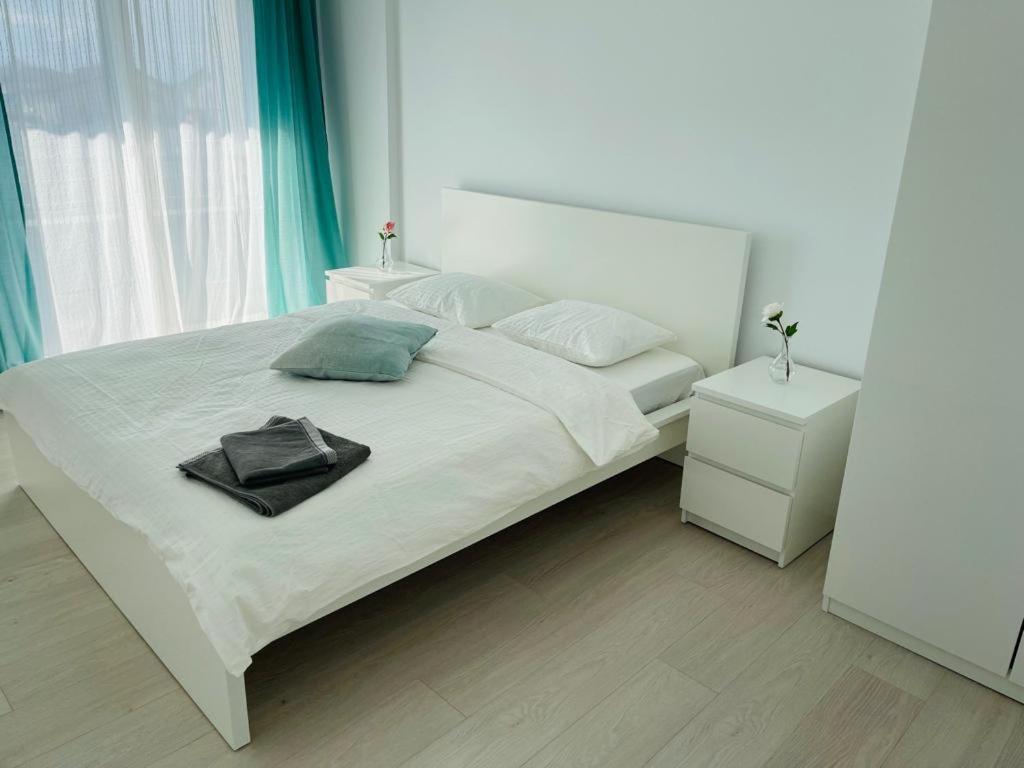 Galaxy Residence Villa Otopeni Eksteriør bilde