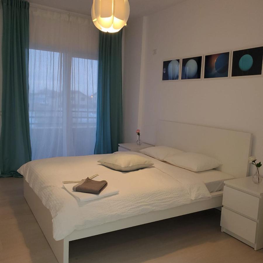 Galaxy Residence Villa Otopeni Eksteriør bilde